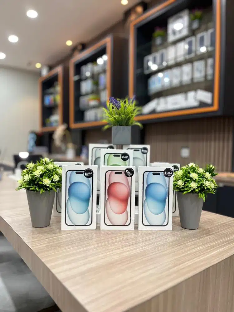 iPhone 15 128 brand new all color