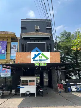 Ruko 3 Lantai Siap Huni di Lokasi Strategis Villa Nusa Indah