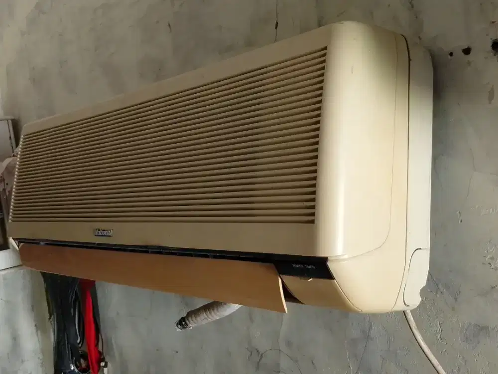Dijual Indor AC seken merk National 1pk.