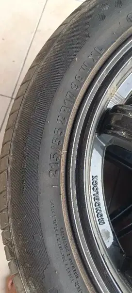 Ban mobil acelera 215/55 r17 4 biji