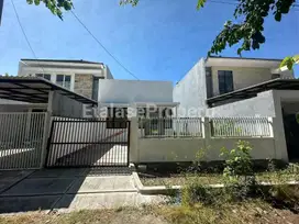 Dijual Rumah Hitung Tanah Tenggilis Mejoyo Dekat Rungkut