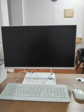 DIJUAL PC Lenovo IdeaCentre AIO 3 24IAP7