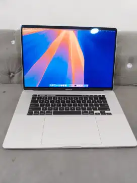MacBook Pro 2019 16inch 16/512