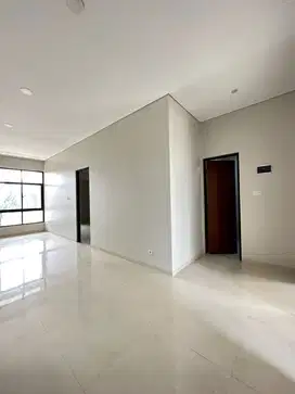 Rumah Baru Singgasana Pradana Luxury Minimalis di Bandung