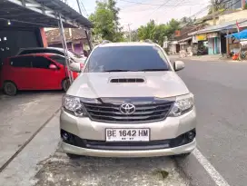 FORTUNER G 2.4 VNT DIESEL 2013