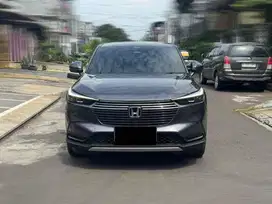 Cash 325 nego HRV SE 2023 KM 18Rb Record Lengkap