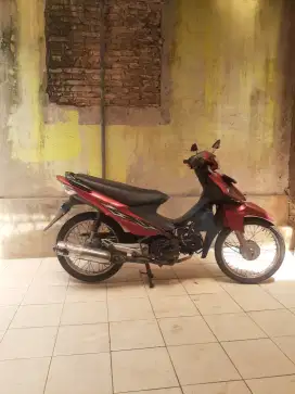 Suzuki smash titan tahun 2012