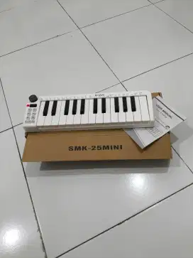 Midi Controller Mvave SMK 25 Mini