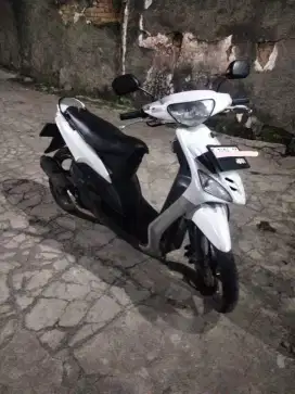 Mio sporty Putih