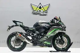 Kawasaki zx25R abs like new mesin sehat bodi mulus siap pakai gass
