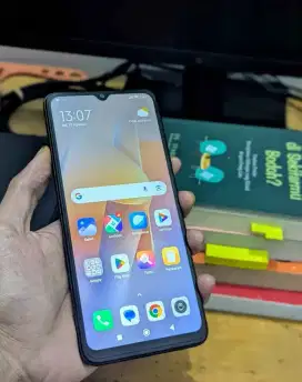 REDMI 12C 4+4/64GB