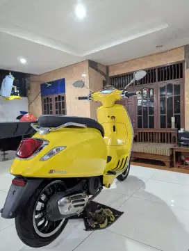 Vespa sprint 2023