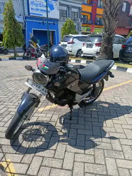 Tiger Revo 2008 jual santai