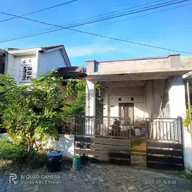 Rumah Di Sinar Medayu Selatan Rungkut Surabaya Siap Huni Strategis