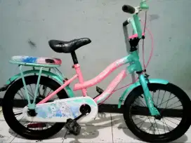 Dijual sepeda mini ERMINIO anak msih bgus ban msih tebal tinggal pakai