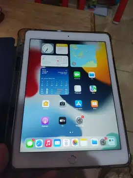 Ipad air 2 16gb wifi DIJUAL CEPAT