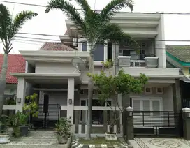 RUMAH 2  LANTAI BANGUNAN KOKOH. BUDURAN SIDOARJO.