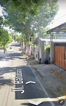 rumah murah pinggir jalan daerah sulfat bisa mobil 7 masuk