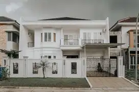 Dijual rumah siap huni cluster depan Sentul city