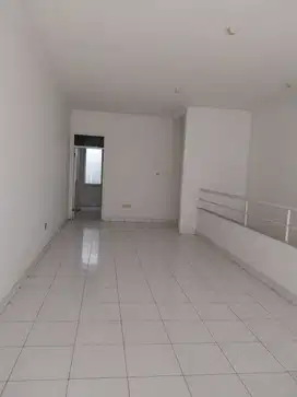 Ruko Siap Pakai di Duta Garden