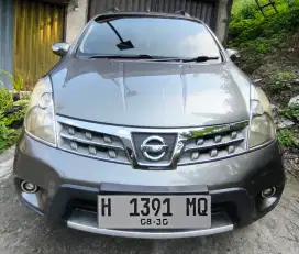 LIVINA X-GEAR 2011 AUTOMATIC ISTIMEWA