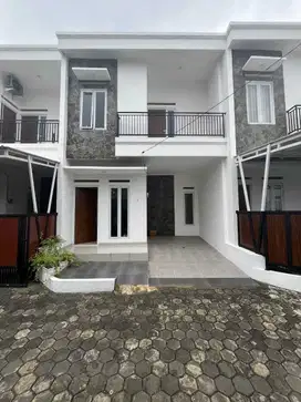 Dijual Rumah 2 Lantai Asri Sejuk siap huni di Bogor