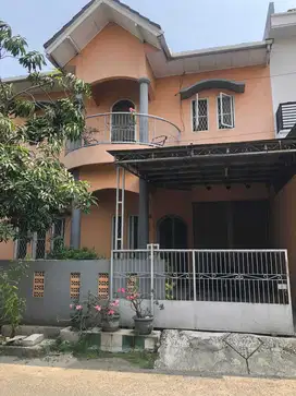 Rumah Siap Huni Luas 150 SHM DI Green Garden Rorotan Jakarta Utara