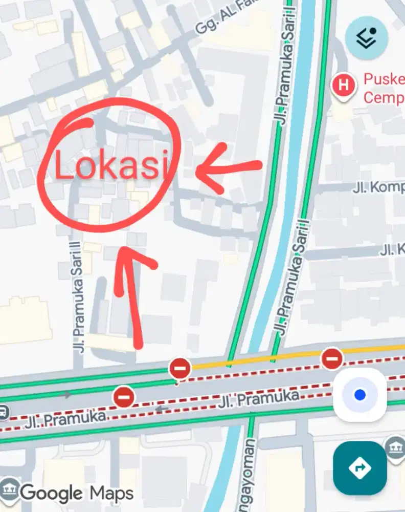 Tanah beserta bangunan rumah di pusat kota murah meriah