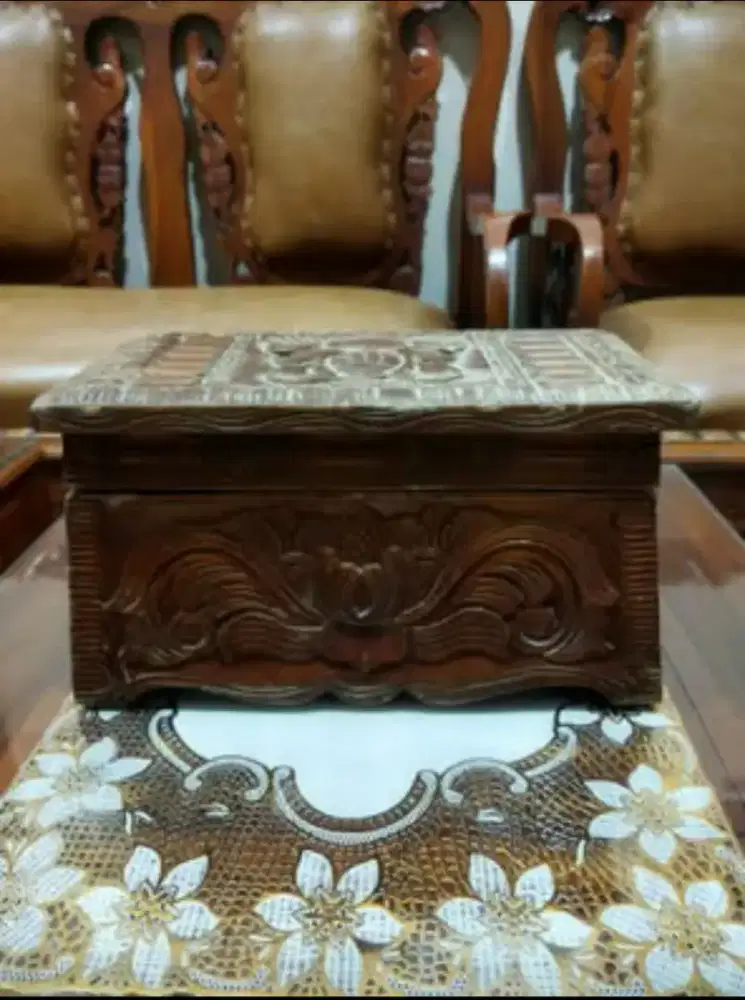 Jual Pajangan (Tepak Sirih) Antik.