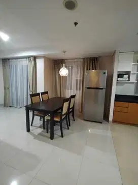 Disewakan Apartemen Trivium 2br Nyaman Lokasi Strategis View Danau