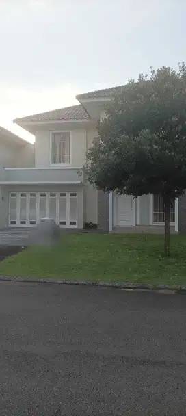 Dijual Rumah Mewah di Puri Ayu Suvarna Pagi Golf Jarang Ada