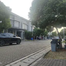 dijual rumah golf island