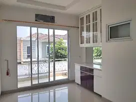 JUAL CEPAT RUMAH HOOK CLUSTER ELISTA GADING SERPONG