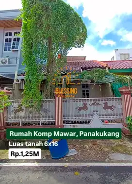 dijual rumah kompleks mawar panakkukang