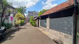 Rumah tua 100 m2, cocok kos, Anggrek Garuda Slipi