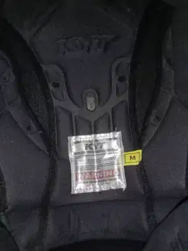 Di jual urgent helm kyt
