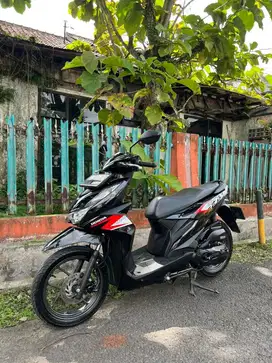 HONDA BEAT CBS TAHUN 2023 KM. 15RB