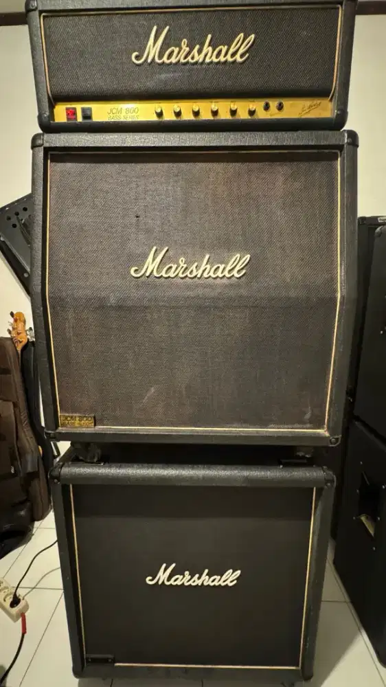 Amplifier marshall jcm 800 bass series