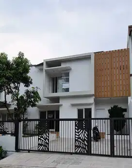 DIJUAL RUMAH LIVISTONA, BOGOR view gunung Bogor.