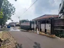 Rumah hook Mewah jantung kota Hanya jalan kaki ke Istana Bogor