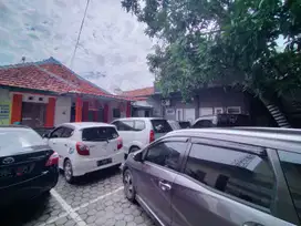 Rumah Kost dengan 48 Kamar di Pusat Kota Cirebon, Dekat CSB Mall