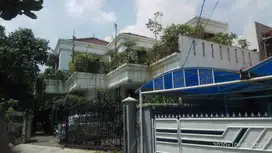 Di Jual Rumah Lt 300m² Belang Rs Duren sawit (Tidak Banjir)