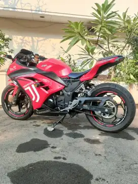 Red Ninja 250Fi