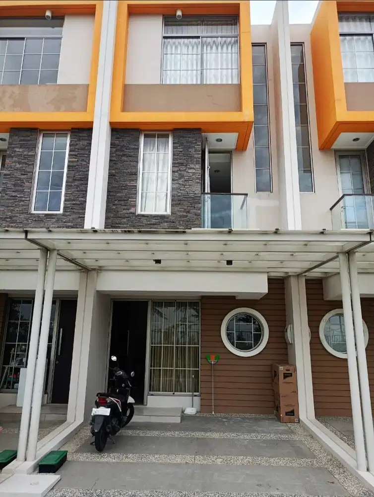 Rumah PIK 2 Tahap 2 4,5x10 3KT Free 3 AC dan Gorden Siap Huni