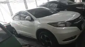 HR-V 1,5 E cvt pol B tangerang