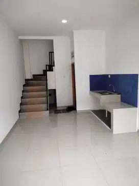 Dijual Rumah murah 2lantai cempaka putih