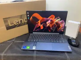 Lenovo Ideapad 5 Core i5-1235U/
Ram 16GB
SSD 512GB/MX550 2GB 14 FHD
