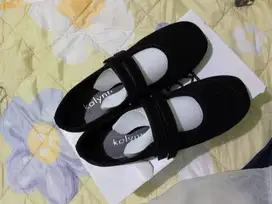 Sepatu Flat Shoes
