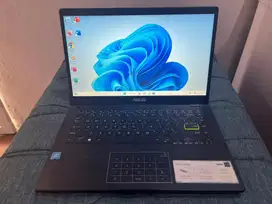 Laptop Asus E410M (second). 3 juta normal dan bergaransi