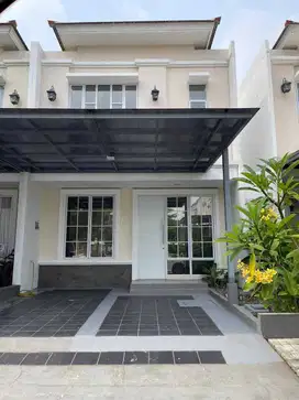 Disewa Rumah Berlokasi Strategis di Cluster La Seine JGC Cakung